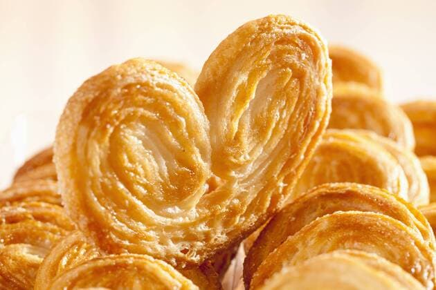 Pigs ears pastries, close up  CSF017347