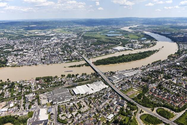 Germany, Rhineland-Palatinate, Weissenthurm Neuwied, Bridge above River Rhine, aerial photo  CSF019952