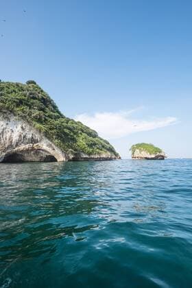 Mexico, Banderas Bay, Los Arcos National Marine Park  ABAF001497