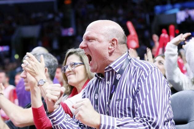 Steve Ballmer CELEBRITES : People au match des Clippers - Los Angeles - 02 11 2014 Panoramic PanoramicUSA 