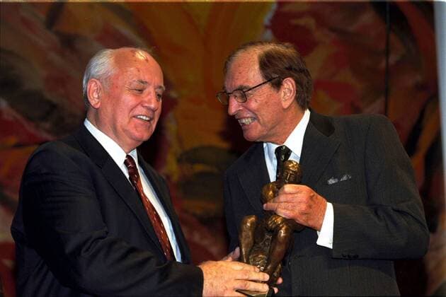 Wien - 2000 Michail GORBATSCHOW und Christiaan BARNARD