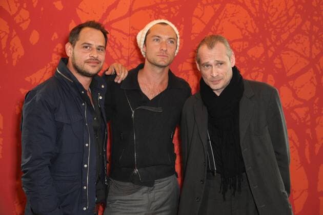 Fotocall für den Dreh von 360 mit Jude LAW Wien, 26. 04. 2011 Moritz BLEIBTREU, Jude LAW, Johannes KRISCH
