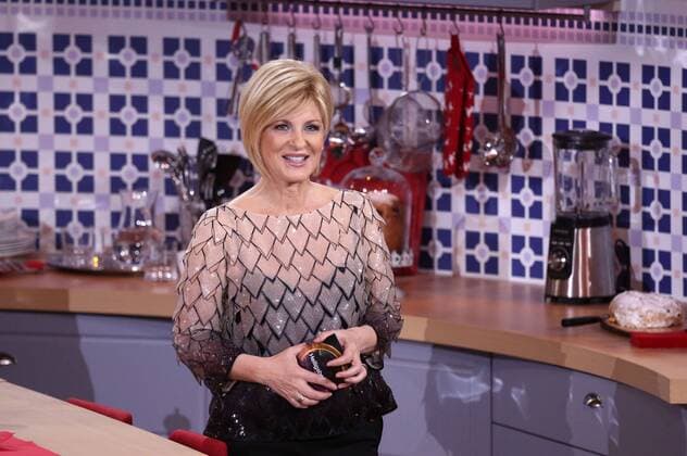 Carmen Nebel in der Fernsehshow Heiligabend mit Carmen Nebel in der Bavaria Halle 9. München, 27.11.2014 Foto:xS.xGabschx xFuturexImage