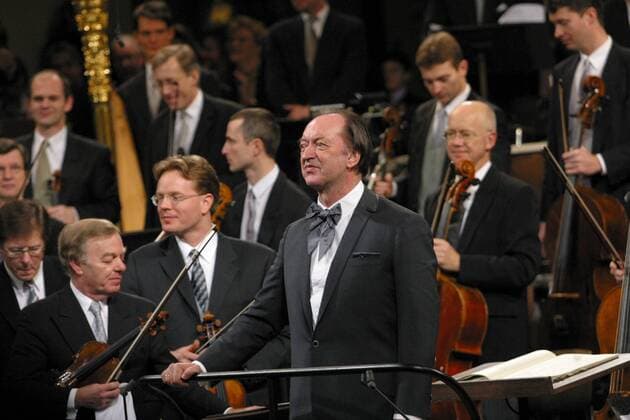 Wien 01 01 2003 - Neujahrskonzert 2003 unter Nicolaus HARNONCOURT