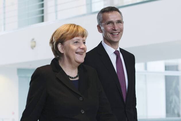 14.01.2015, Berlin, Deutschland - Foto: Bundeskanzlerin Angela Merkel, CDU und NATO-Generalsekretär Jens Stoltenberg, anlaesslich einer Pressekonferenz im Bundeskanzleramt in Berlin.