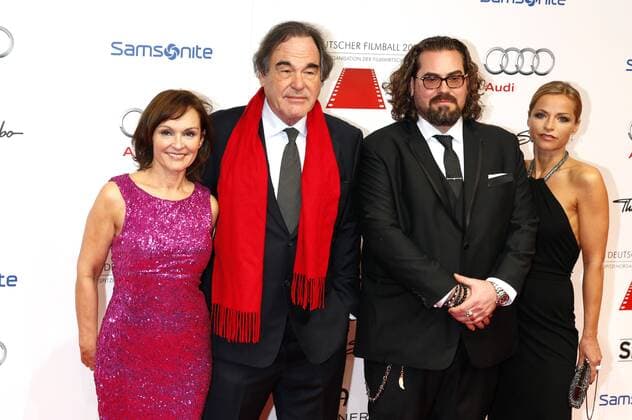 Jasna Vavra, Oliver Stone, Philip Schulz-Deyle und Michelle Schulz-Deyle beim 42. Deutschen Filmball im Hotel Bayerischer Hof. München, 17.01.2015 Foto:xD.xBedrosianx xFuturexImage