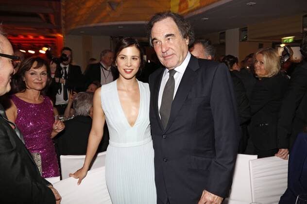 Aylin Tezel und Oliver Stone beim 42. Deutschen Filmball im Hotel Bayerischer Hof. München, 17.01.2015 Foto:xD.xBedrosianx xFuturexImage