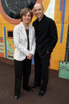 Benefizgala zugunsten der Kinder Rheumastiftung - Berlin Rosi Mittermaier und Christian Neureuther bei der Benefizgala zugunsten Rheumakranker Kinder bei Pomp Dck and Circumstance am 02.06.2005 in Berlin.