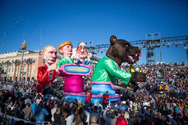 AKTUELLES ZEITGESCHEHEN Karneval in Nizza 22 02 2015 NicolasGavet Panoramic 