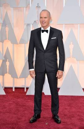 Michael Keaton arrives on the red carpet at the 87th Academy Awards at the Hollywood & Highland Center in Los Angeles on February 22, 2015.  LAX20150222213 KEVINxDIETSCH