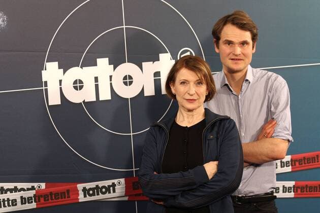 Dagmar Manzel und Fabian Hinrichs, die beiden Schauspieler beim Fototermin zur Vorstellung vom neuen BR Tatort Ermittler-Team am 25.02.2015 in Berlin. Tatort (ARD) Fototermin in Berlin mit Dagmar Manzel, 2015 