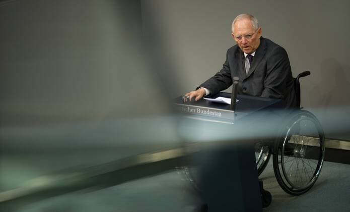 Berlin, Bundesfinanzminister Wolfgang Schaeuble (CDU) spricht am Freitag (27.02.2015) vor der Abstimmung ueber die Verlaengerung des Hilfsprogramms fuer Griechenland im Bundestag.