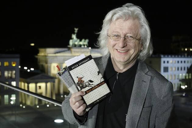 Peter Esterhazy Vor der Buchpremiere: Peter Esterhazy Die Mantel-und-Degen-Version , in der Akademie der Künste am Pariser Platz am Mo, 9.3.2015