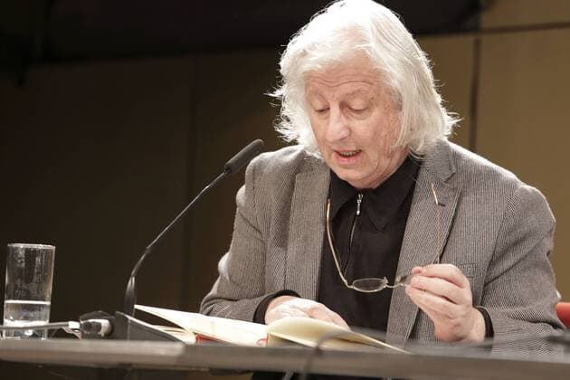 Peter Esterhazy Buchpremiere: Peter Esterhazy Die Mantel-und-Degen-Version , in der Akademie der Künste am Pariser Platz am Mo, 9.3.2015