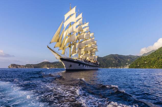 Segelschiff vor der Insel St. Lucia, Kleine Antillen iblthh04101936.jpg
