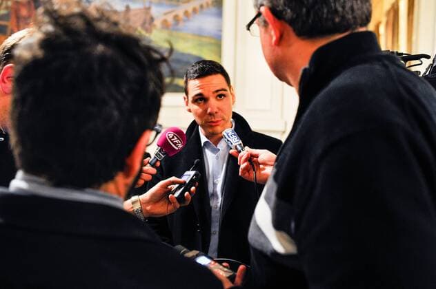 Etienne BOUSQUET CASSAGNE (Front National FN) - Pressetermin zur Bekanntgabe der Ergebnisse der Wahlen im Departement Lot-et-Garonne, Frankreich - 22 03 2015 ThierryBreton Panoramic 