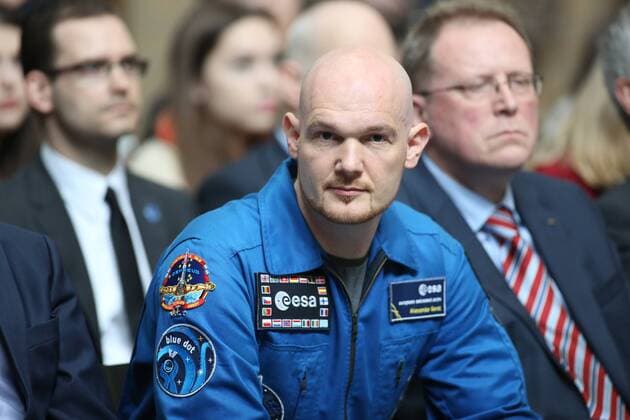 ESA-Astronaut Alexander Gerst Vortrag ueber Blue Dot Mission, Wissenschaft, 25.03.2015 EP_jse