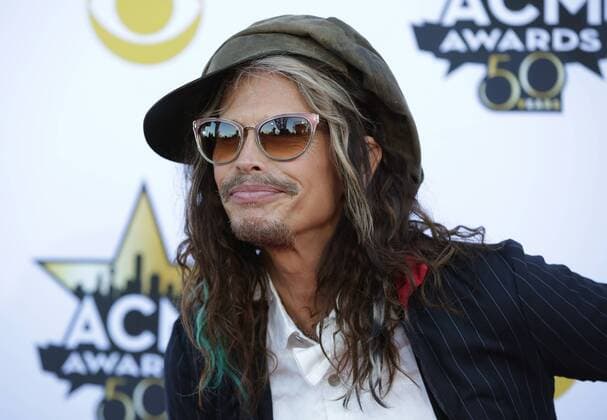 Musician Steven Tyler arrives at the 50th annual Academy of Country Music Awards held at AT&T Stadium in Arlington, Texas on April 19, 2015.  ARL20150419462 JohnxAngelillo