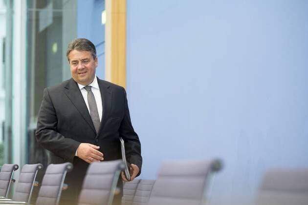 Bundeswirtschaftsminister und Vizekanzler Sigmar Gabriel (SPD) stellt am Mittwoch (22.04.15) in Berlin die Frühjahresprojektion der Bundesregierung vor.