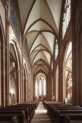 Mittelschiff, Katharinenkirche, Oppenheim, Rheinland-Pfalz, Deutschland, Europa Copyright: imageBROKER/CarolinexKreutzer iblcck04117096.jpg