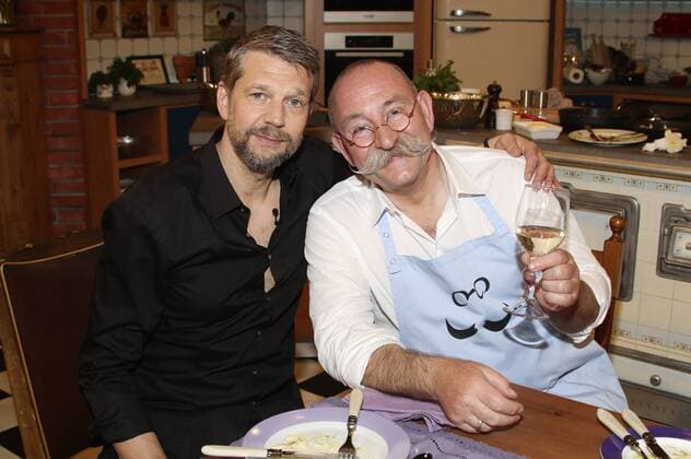 Kai Wiesinger und Horst Lichter bei der Aufzeichnung der ZDF Talk- und Kochsendung Lafer! Lichter! Lecker! im Studio Stahltwiete. Hamburg, 25.04.2015 Foto:xgbrcix xFuturexImage