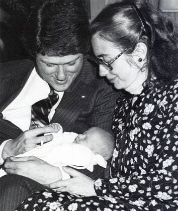 Mar 5, 1980 - Little Rock, Arkansas, U.S. - After meeting fellow law student BILL CLINTON at Yale Law School, HILLARY RODHAM and the future 42nd President of the U.S. married on Oct. 11, 1975. Here, the young couple is pictured with their week-old daughter CHELSEA CLINTON on March 5, 1980. Little Rock U.S. - ZUMAz03_