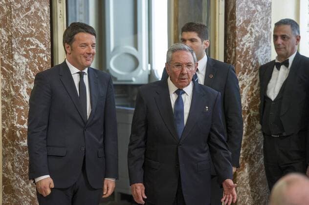 Italienischer Ministerpräsident empfängt kubanischen Präsidenten: Matteo Renzi, Raul Castro  CamillaxMorandi