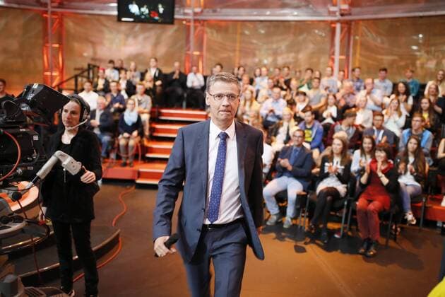 17.05.2015,Berlin ,Deutschland,GER - ARD Talkshow Günther Jauch, Thema der Sendung: Unverdient reich - Ist Erben gerecht? Foto: Dirk Roßmann