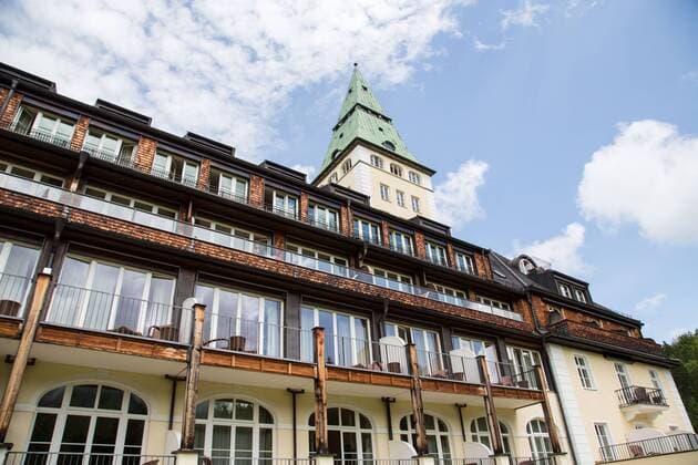 G7-Gipfel, Gruppenfoto der G7-Staats- und Regierungschefs mit den Outreach-Gästen Schloss Elmau, Krün, Bayern, Deutschland, Europa 08.06.2015 G7-Gipfel, Gruppenfoto der G7-Staats- und Regierungschefs mit den Outreach-Gästen