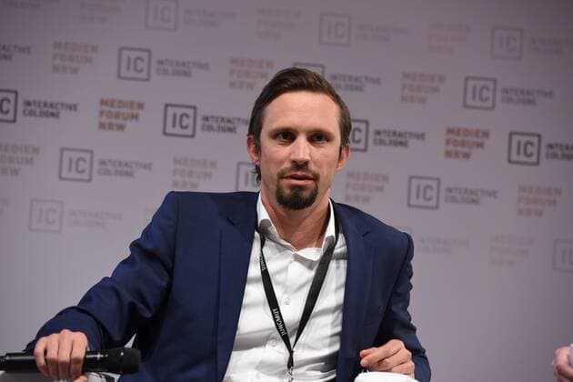 Florian Hager, Programmgeschäftsführer Jugendangebot von ARD ZDF spricht am 10.06.2015 in Köln auf dem Medienforum NRW Interactive Cologne . Im Mittelpunkt des Medienforums NRW und des Branchenkongress Interactive Cologne steht die Zukunft der Branche unter dem Eindruck der Expansion von Internet-Videotheken.
