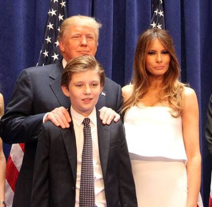 Donald Trump, 75. Geburtstag am 14. Juni June 15, 2015 - New York, New York, U.S. - Businessman, reality star, DONALD TRUMP, his wife MELANIA TRUMP and son BARRON TRUMP at his announcement to run for the 2016 Presidency held at Trump Tower. New York U.S. - ZUMAk03_