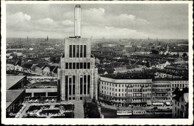 Berlin Neukölln, Blick auf die Stadt,Trumpf,Hochhaus