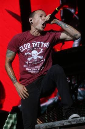 MOSCOW, RUSSIA. AUGUST 29, 2015. Lead vocalist Chester Bennington of the American rock band Linkin Park performs at Moscow s Olympiysky Arena. Vyacheslav Prokofyev TASS  TS00BE94