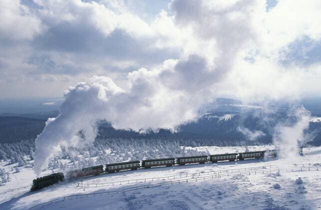 Schmalspurbahn auf dem Brocken, im Winter, Deutschland, Harz light railway on the Brocken, in winter, Germany, Harz BLWS020505