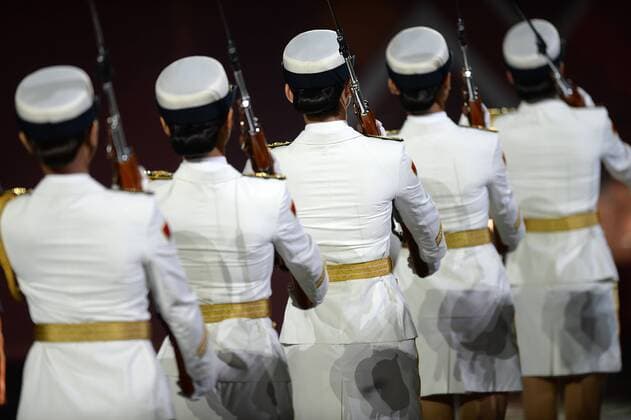 (150907) -- MOSCOW, Sept. 7, 2015 -- Women guards of honor of People s Liberation Army of China perform during the Spasskaya Tower International Military Music Festival in Moscow, Russia, on Sept. 7, 2015. Combined orchestra of all participants perform during the 8th International Military Music Festival Spasskaya Tower held here on Monday. ) RUSSIA-MOSCOW-MILITARY-BAND-FESTIVAL PavelxBednyakov 