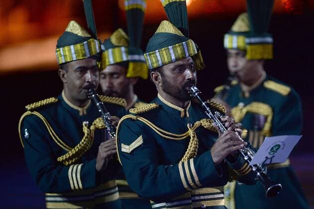 (150907) -- MOSCOW, Sept. 7, 2015 -- Pakistan s band of the armed forces perform during the Spasskaya Tower International Military Music Festival in Moscow, Russia, on Sept. 7, 2015. Combined orchestra of all participants perform during the 8th International Military Music Festival Spasskaya Tower held here on Monday. ) RUSSIA-MOSCOW-MILITARY-BAND-FESTIVAL PavelxBednyakov 