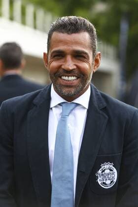 Sonny Anderson - Prominentenfussball mit Spielern aus Entertainment und Politik - Club Varietes vs Parlementaire - 08 09 2015 GwendolineLeGoff Panoramic 