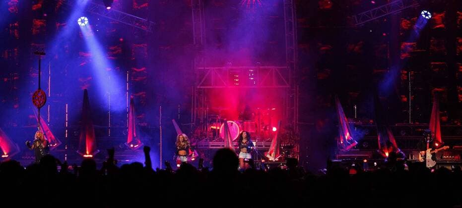 Sept. 11, 2015 - Mexico - E11091519. JPG.MEXICO, D.F. Music Musica-Mötley Crüe.- La banda estadounidense Mötley Crüe durante su presentacion en la Arena Ciudad de Mexico, el jueves 10 de septiembre de 2015. Los interpretes de Wilde side se despiden de sus fans con la gira The Final Tour. Foto: Archivo Agencia EL UNIVERSAL RML Mexico  - ZUMAu78_
