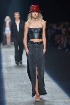A model walks on the runway at the Alexander Wang Fashion Show at Pier 94 during New York Fashion Week Spring Summer 2016 Collections in New York City on September 12, 2015.  NYP20150912906 ANDREAxHANKS