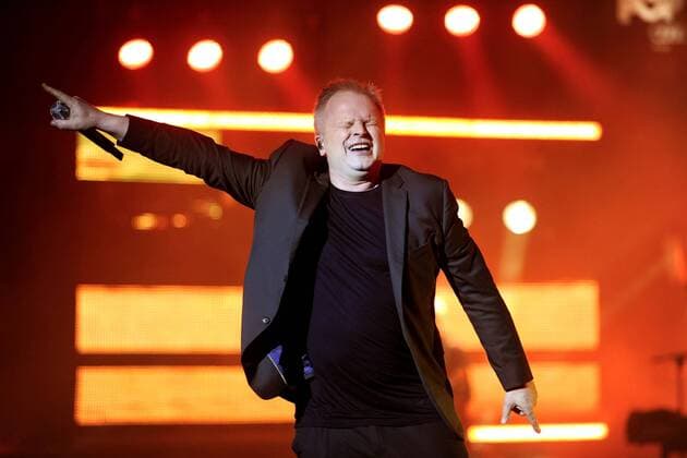 SWR3 New Pop Festival 2015. Sänger Herbert Grönemeyer während eines Auftrittes im Rahmen des SWR3 New Pop Festival am 12.09.2015 im Festspielhaus Baden-Baden.