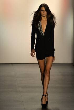 (150916) -- NEW YORK, Sept. 16, 2015 -- A model presents a creation of the Spring Summer 2016 Thomas Wylde collection during the New York Fashion Week in New York, the United States, on Sept. 16, 2015. )(wr) U.S.-NEW YORK-FASHION WEEK-THOMAS WYLDE WangxLei 