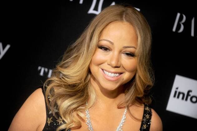 Mariah Carey arrives on the red carpet at the Harper s BAZAAR ICONS Event at The Plaza Hotel in New York City on September 16, 2015.  NYP20150916106 DENNISxVANxTINE