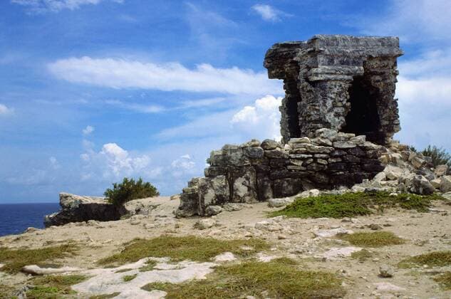 TULUM MAYA RUINS, the only MAYA site on the CARIBBEAN SEASHORE - YUCATAN PENINSULA, MEXICO McPLOV McPLOV