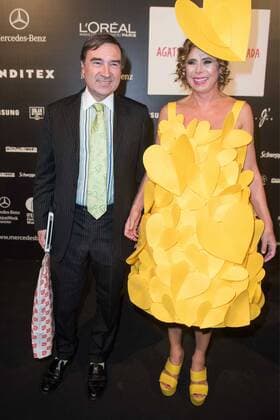 Agatha Ruiz de la Prada, y Pedro J Ramirez en el desfile de Agatha Ruiz de la Prada en la Mercedes Benz Fashion Week 2015 en Madrid. 588 cordon press Agatha Ruiz de la Prada and Pedro J Ramirez at Agatha Ruiz de la Prada s catwalk in the Mercedes Benz Fashion Week 2015 in Madrid. 
