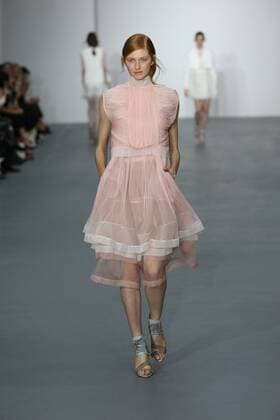 . 18 09 2015. London, United Kingdom. Bora Aksu show at London Fashion Week-S S 2016-Day One.  xStephenxLockx xi-Imagesx IIM-11057-0005