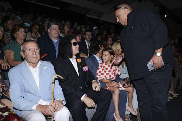 Elio Berhanyer, Gene Simmons (Kiss) und King Africa bei der Francis Montesinos Fashion Show auf der Mercedes-Benz Fashion Week Madrid Spring Summer 2016. Madrid, 18.09.20156 Elio Berhanyer, Gene Simmons, King Ãfrica 