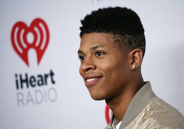 Bryshere Gray arrives in the press room for the iHeartRadio Music Festival at the MGM Grand Hotel in Las Vegas, Nevada on September 18, 2015.  LAV20150918096 JAMESxATOA