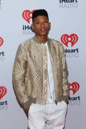Bryshere Gray arrives in the press room for the iHeartRadio Music Festival at the MGM Grand Hotel in Las Vegas, Nevada on September 18, 2015.  LAV20150918060 JAMESxATOA