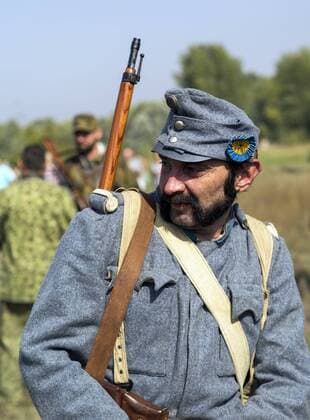 Sept. 19, 2015 - Warrior of the Ukrainian Insurgent Army during the Second World War -- In the historical festival Civilization in Kiev, Ukraine have been replicated the history of revolutions, way of life and the atmosphere of centuries since antiquity and the middle of the twentieth century - ZUMAg154
