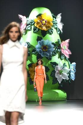 Model bei der Ana Locking Fashion Show auf der Mercedes-Benz Fashion Week Madrid Spring Summer 2016. Madrid, 19.09.2015 Ana Locking Model 